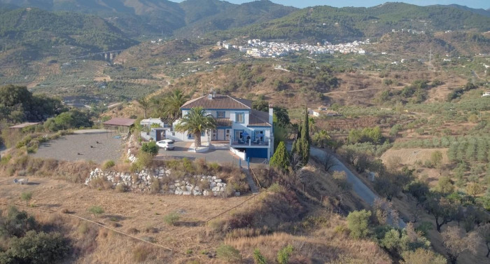Qlistings House - Villa in Monda, Costa del Sol image 4